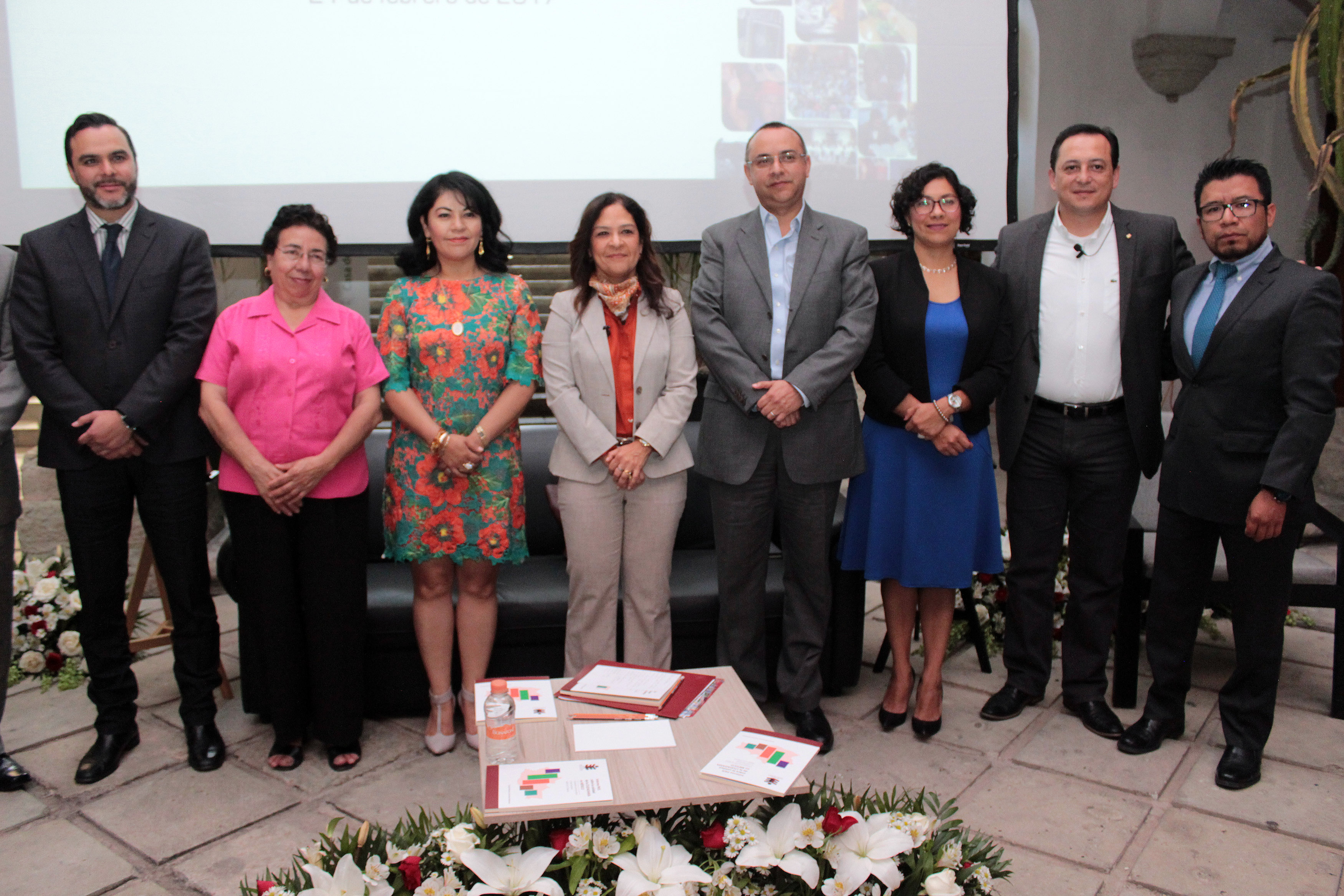 Presentación de Libro Informe-País
